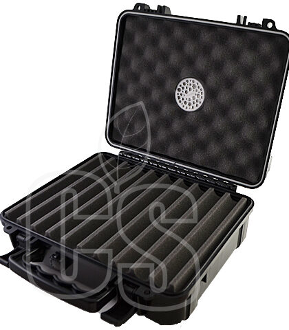 XIKAR TRAVEL HUMIDOR: HOLDS 40 CIGARS